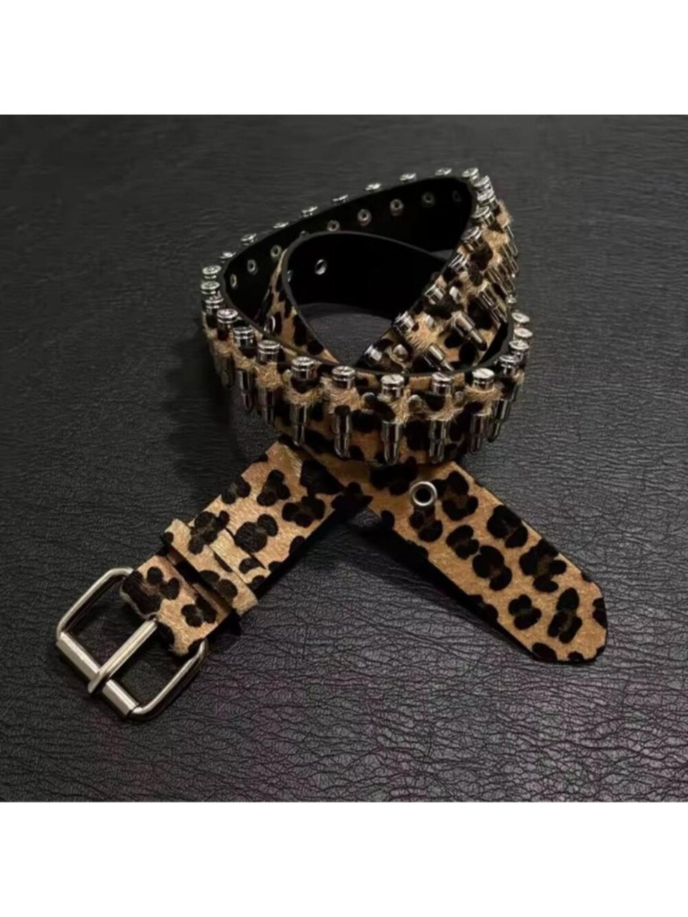 Leopard belt with ammo, super sick belt Fits size...